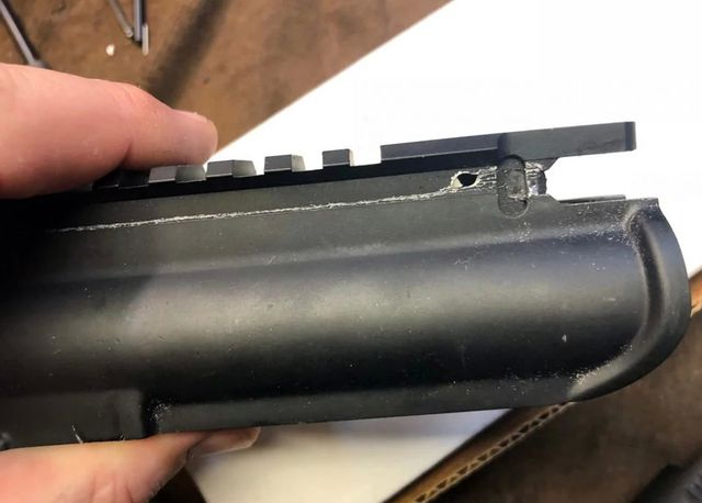 kaiyun网站为何军用枪的枪管要用铁棒钻出来就不能用模具灌注岂非更快?(图2) kaiyun网站为何军用枪的枪管要用铁棒钻出来就不能用模具灌注岂非更快?(图2)