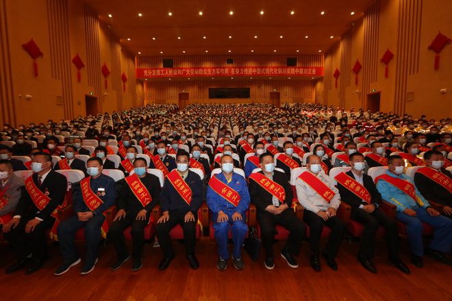 西安重装铜川煤机机加工车间数控车工班组获“陕西省工人先锋号”(图2)