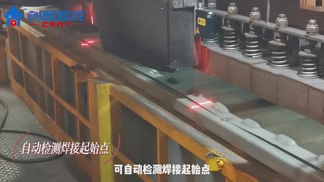 创想智控激光焊缝跟踪系统在波纹板自动化焊接的应用(图1) 创想智控激光焊缝跟踪系统在波纹板自动化焊接的应用(图1)