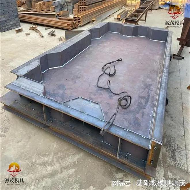 装配式路面板模具 源茂装配式桥kaiyun体育官方网站路面钢模具(图2) 装配式路面板模具 源茂装配式桥kaiyun体育官方网站路面钢模具(图2)