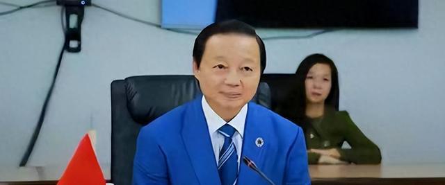 富士康从越南拉kaiyun登陆入口开云回大量设备和模具：大量企业停工原因不仅是没电(图10)
