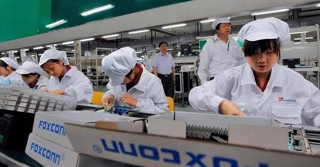 富士康从越南拉kaiyun登陆入口开云回大量设备和模具：大量企业停工原因不仅是没电(图13)